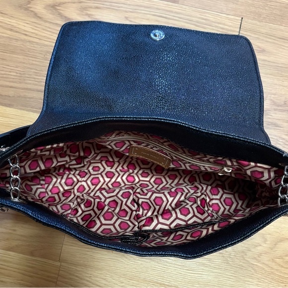 Nine West Black Shoulder Bag Silver Chain Strap Textured Faux Leather Purse - Picture 5 of 7